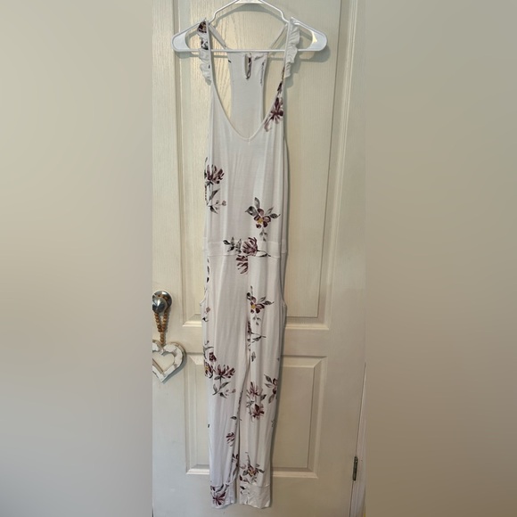 Sleep by Priv x Gentle Fawn Other - 🎉 Host Pick 🎉 Sleep By Priv x Gentle Fawn Floral White Sleeveless Jumpsuit